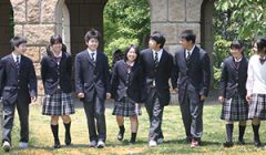 制服について